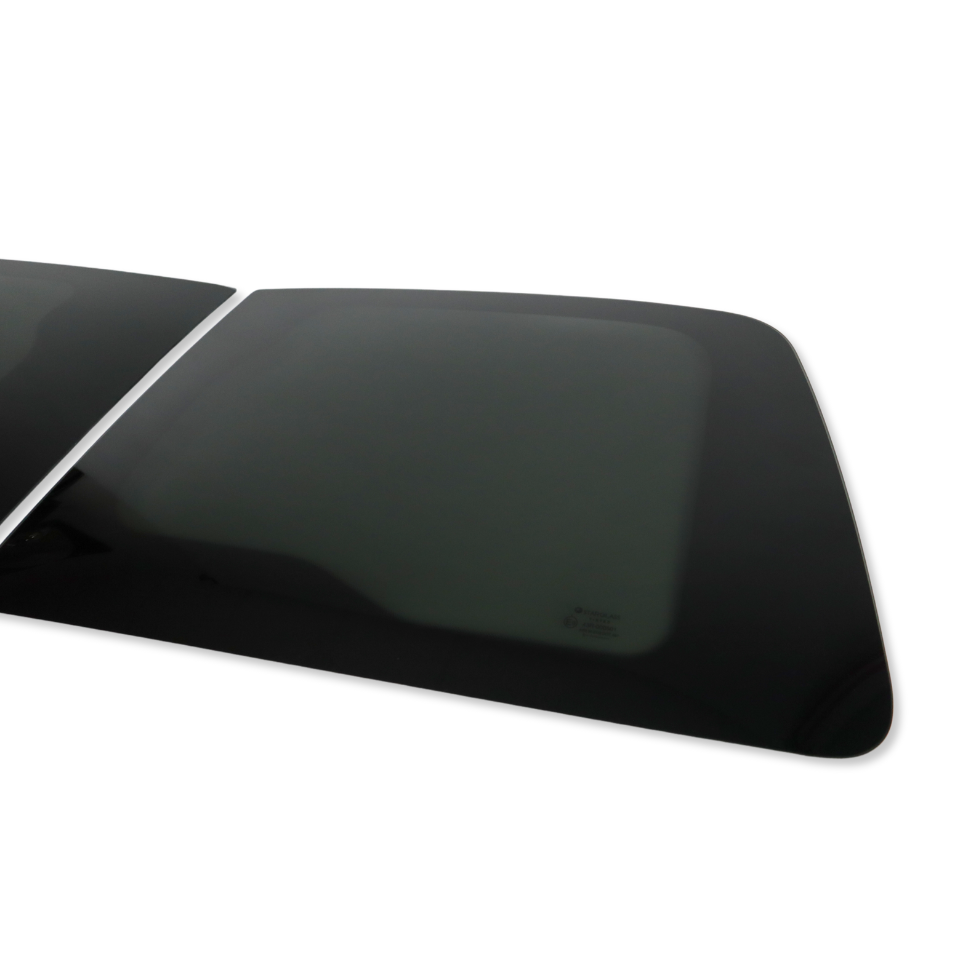 Barn Door Windows + Fitting Kit for Citroën Dispatch
