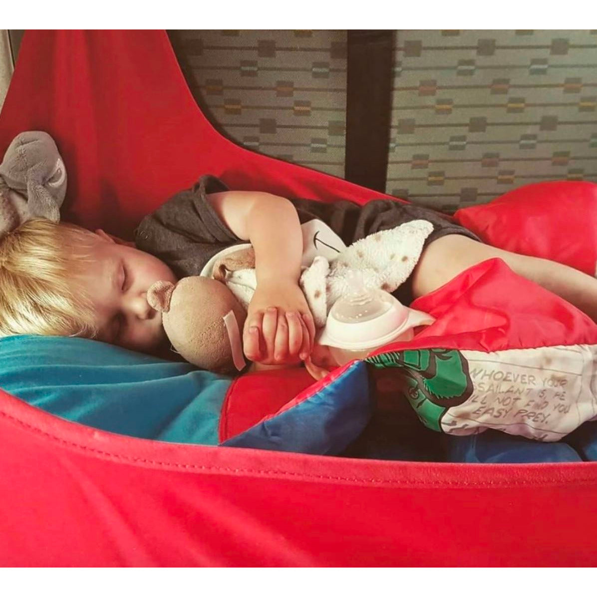 Kiravans RedBed - Childrens Campervan Bunk Bed for the VW T5/T6 Designed by Kiravans