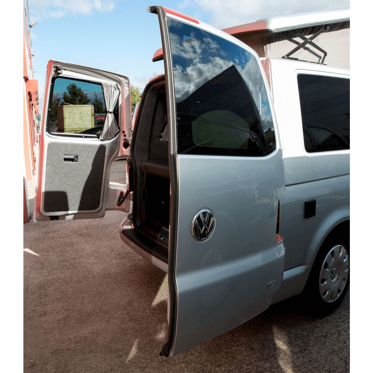 Right (only) Barn door windows (privacy) for VW T5 / T6