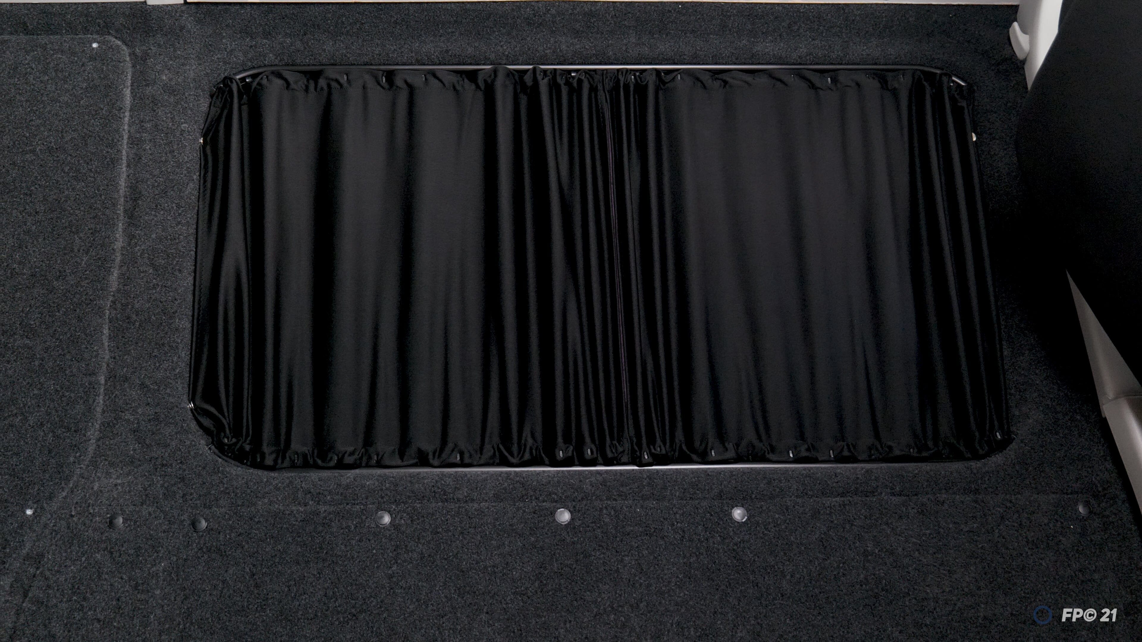PSA Van Curtain Kit - Right Centre Door (Premium Blackout + Black Rails) Kiravans 