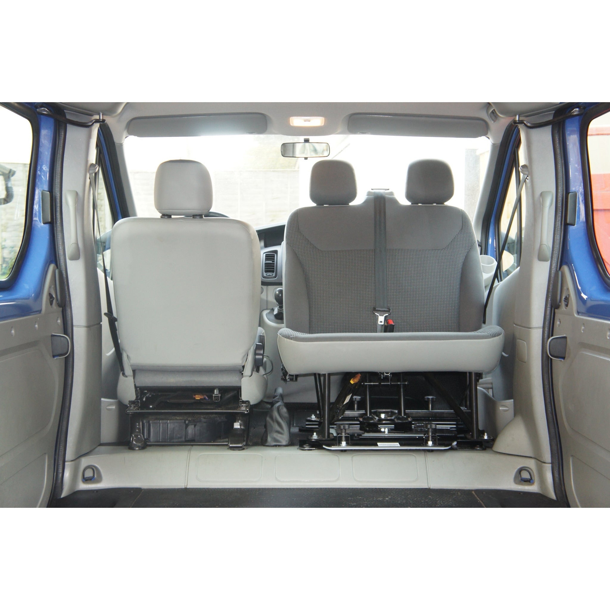 Kiravans X83 Vivaro / Trafic / Primastar 2001-2014 2nd Gen Double Passenger Seat Swivel (Left Hand Drive) Designed by Kiravans 