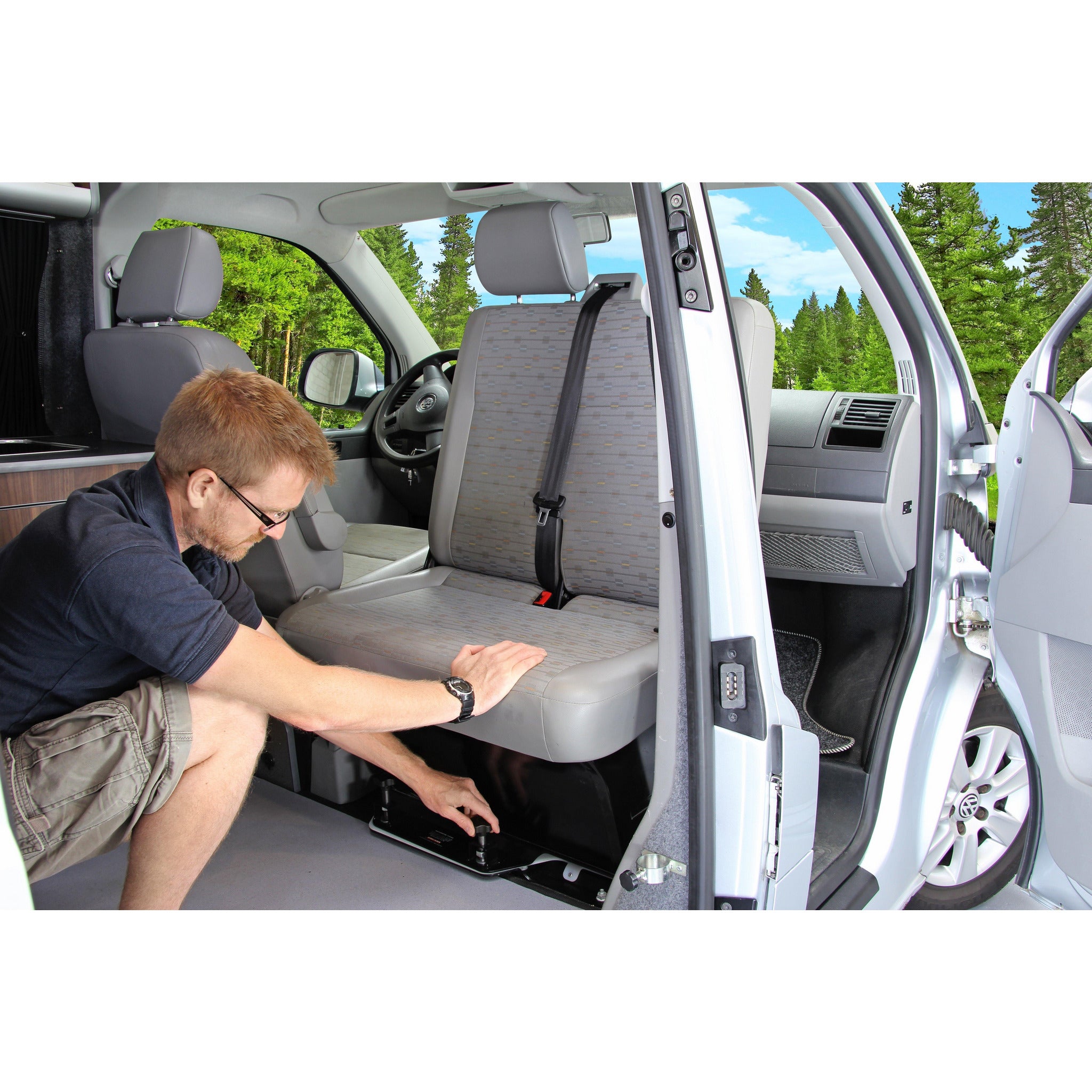 Kiravans VW T5/T6 Double Passenger Seat Swivel (Left Hand Drive) Designed by Kiravans 