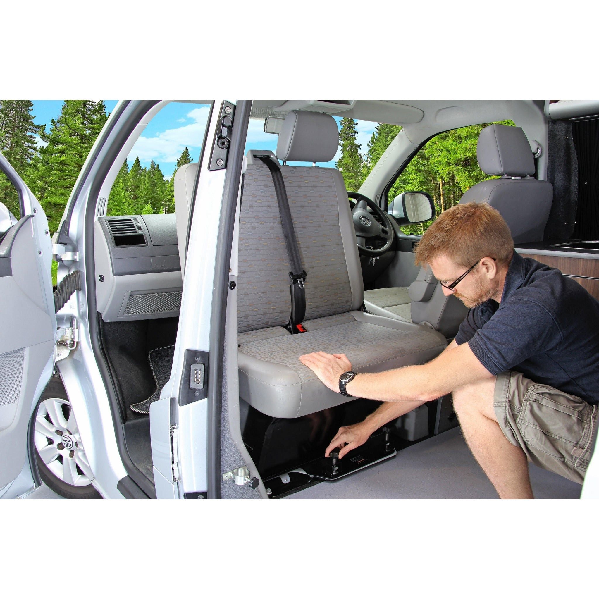 Kiravans VW T4 Double Passenger Seat Swivel (Right Hand Drive)