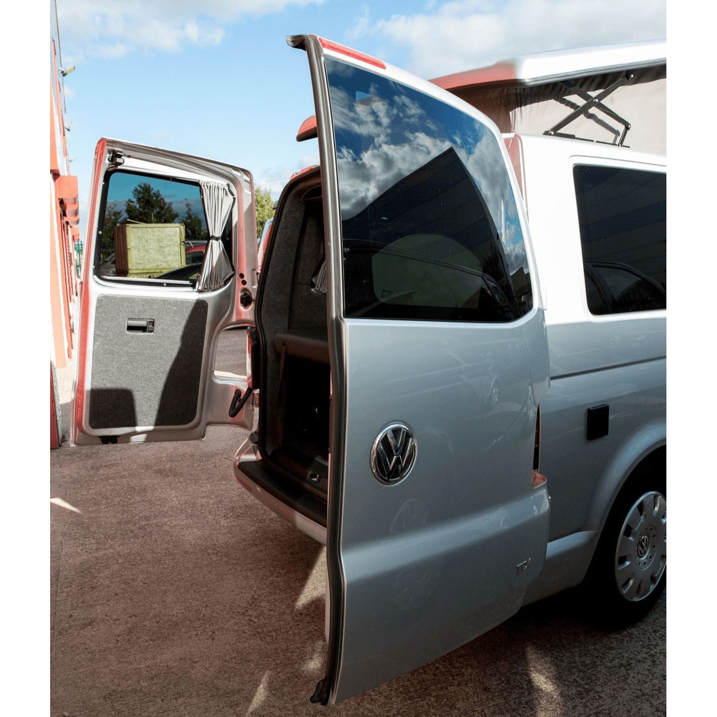 Left (only) Barn door windows (privacy) for VW T5 / T6